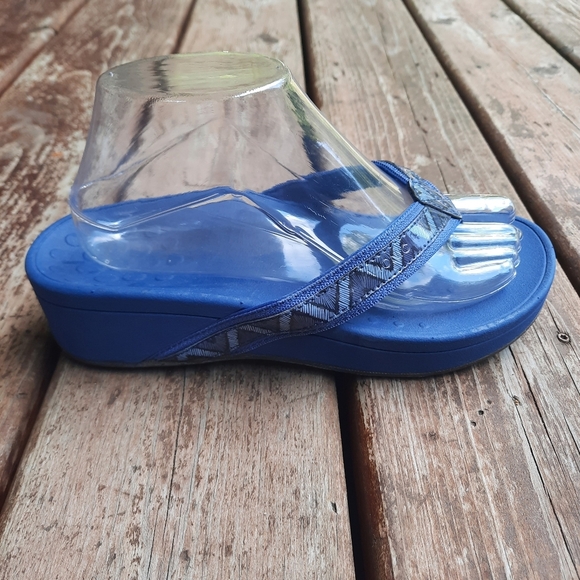 Vionic High Tide Blue Thong Arch Support Flip-Flop Orthopedic Sandals Size 8 - Picture 2 of 14